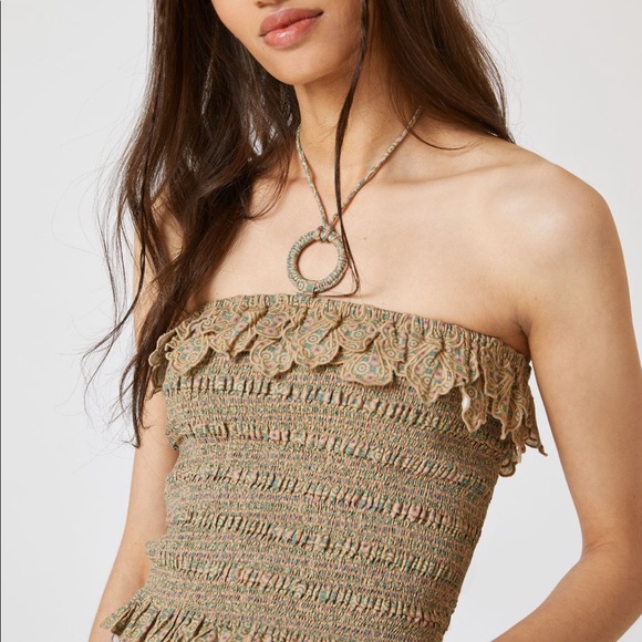 NWT Anthro ▪️ Smocked halter crop top - Picture 3 of 4